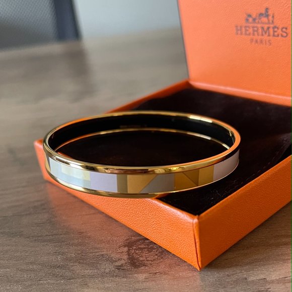 Hermes Printed Enamel Bracelet - Picture 6 of 13